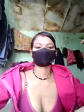 Snapshot of Miss__soniya106 chatting on February 12, 5:24 am Miss soniya106 online show from February 12, 5:24 am