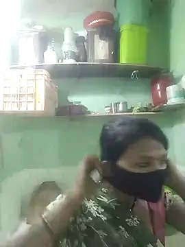 Snapshot of Miss__soniya106 chatting on February 14, 5:48 am Miss soniya106 online show from February 14, 5:48 am