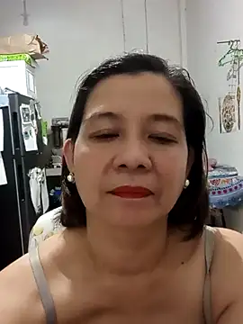 Snapshot of Olivia_74 chatting on February 17, 3:08 pm Olivia 74 online show from February 17, 3:08 pm