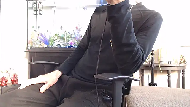 EspanolVato online show from February 10, 9:30 pm