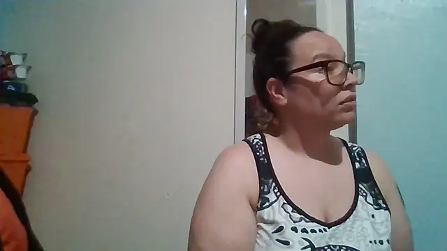 Snapshot of bellakay19 chatting on July 20, 4:05 am bellakay19 online show from July 20, 4:05 am