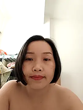 Snapshot of __BingBing__ chatting on February 18, 3:24 am BingBing online show from February 18, 3:24 am