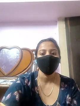 Snapshot of Tamilfathi chatting on January 10, 12:18 pm Tamilfathi online show from January 10, 12:18 pm