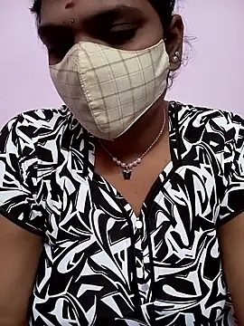 Snapshot of Ammu14399 chatting on January 18, 12:42 pm Ammu14399 online show from January 18, 12:42 pm