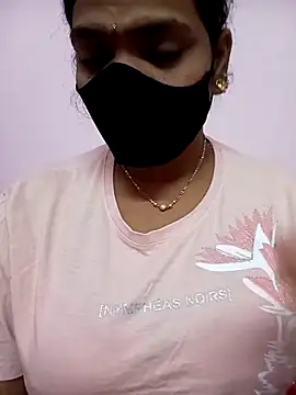 Snapshot of Ammu14399 chatting on March 13, 6:09 am Ammu14399 online show from March 13, 6:09 am