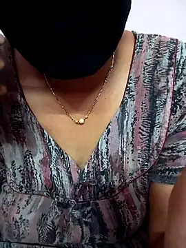 Ammu14399 online show from June 18, 12:42 pm