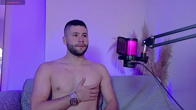 AndyKnoxx online show from April 15, 4:25 pm