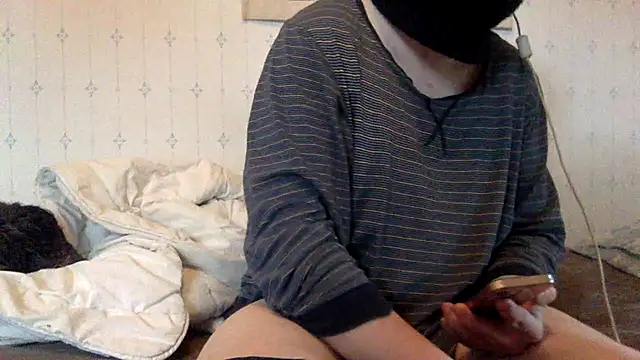 Snapshot of Herr_Snusk chatting on April 4, 6:55 am Herr Snusk online show from April 4, 6:55 am