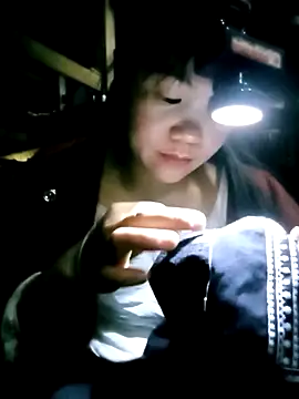 Snapshot of him220 chatting on February 8, 8:18 am him220 online show from February 8, 8:18 am