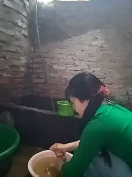 Snapshot of him220 chatting on March 21, 8:19 am him220 online show from March 21, 8:19 am