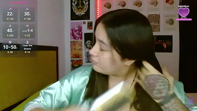 Snapshot of Nova-Satela chatting on May 27, 12:24 pm Nova-Satela online show from May 27, 12:24 pm