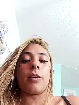 Dulcee Mariiaa online show from February 11, 4:06 am