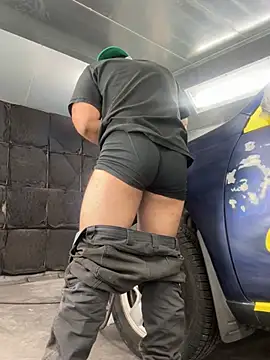 Snapshot of Latin0Lov3r chatting on January 12, 11:21 pm Latin0Lov3r online show from January 12, 11:21 pm