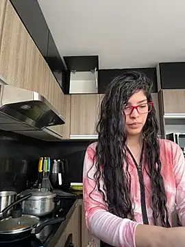 dani bela online show from May 14, 8:26 pm
