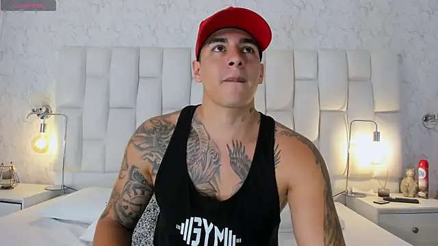 MassimoCo  online show from April 13, 11:43 pm