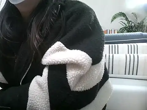 gml050226 online show from January 11, 3:28 pm