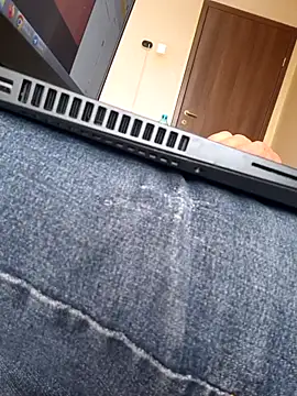 Snapshot of jordi99Fog chatting on April 9, 11:26 am jordi99Fog online show from April 9, 11:26 am