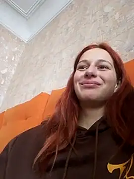 Lily Viola online show from February 2, 9:30 am