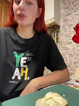 Lily Viola online show from February 26, 7:40 am