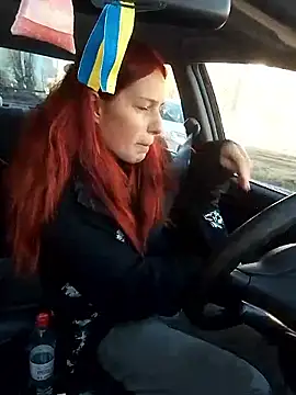 Lily Viola online show from March 4, 6:19 am