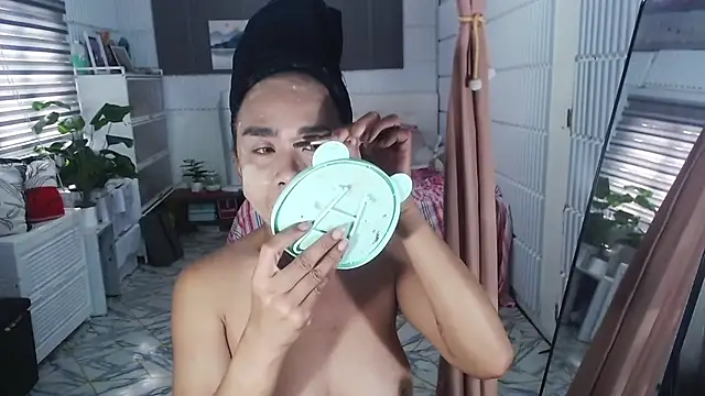 MShealthyCumTS69 online show from February 19, 6:20 am