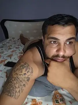 Snapshot of Attila98 chatting on July 16, 6:58 pm Attila98 online show from July 16, 6:58 pm