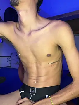 alexx 23cm online show from April 6, 11:05 pm