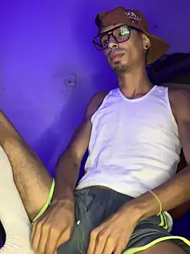 alexx 23cm online show from April 15, 12:50 am