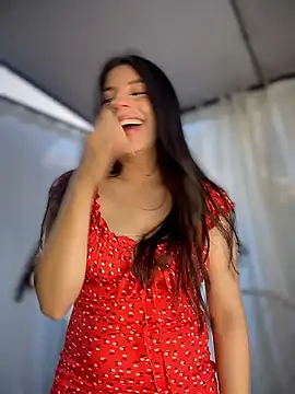 ShyDesireXXX online show from January 17, 9:18 pm