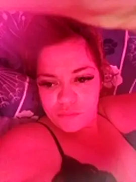 gisequeen online show from January 14, 8:42 am