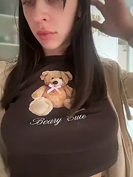 Snapshot of Judy__Hopps chatting on January 19, 9:13 am Judy Hopps online show from January 19, 9:13 am