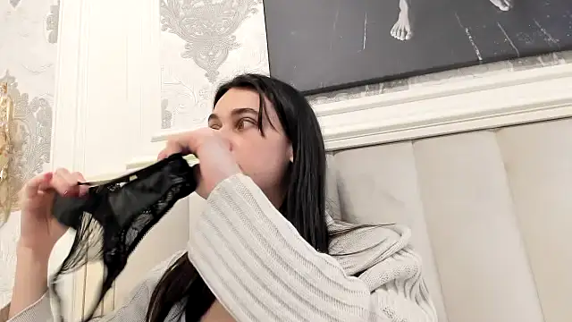 Snapshot of Judy__Hopps chatting on March 6, 12:34 pm Judy Hopps online show from March 6, 12:34 pm