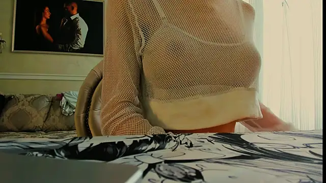 Snapshot of Judy__Hopps chatting on March 22, 7:23 am Judy Hopps online show from March 22, 7:23 am