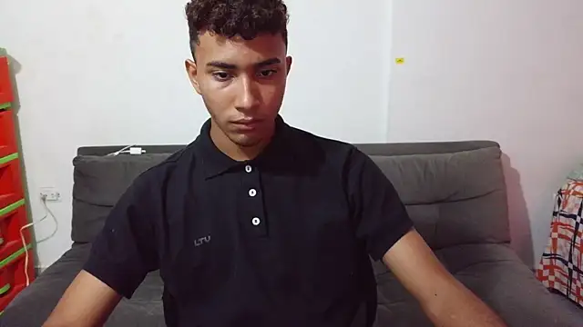 naugthy boy88 online show from January 11, 10:04 pm