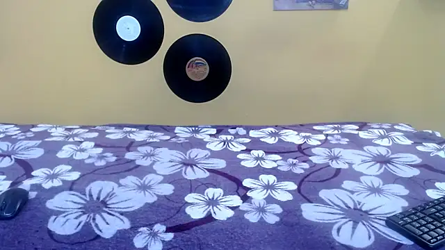 marcelasweet457 online show from April 10, 1:05 pm