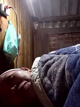 Snapshot of Agnes-baby chatting on January 13, 12:38 am Agnes-baby online show from January 13, 12:38 am