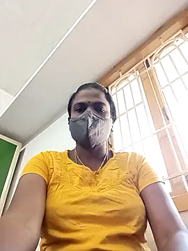 Snapshot of Tamil_Maha69 chatting on February 19, 2:40 am Tamil Maha69 online show from February 19, 2:40 am