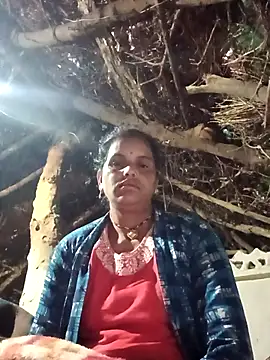 Manvi hote online show from February 4, 1:33 am