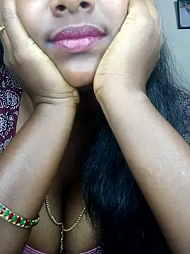 Snapshot of Milky_Julia chatting on March 19, 12:09 pm Milky Julia online show from March 19, 12:09 pm