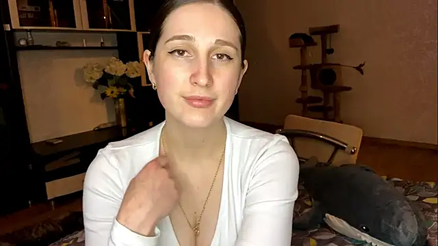 NoisyGreta online show from January 19, 2:43 pm