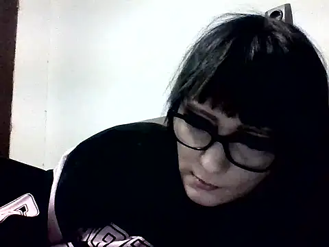 Mela68533 online show from April 30, 3:51 pm