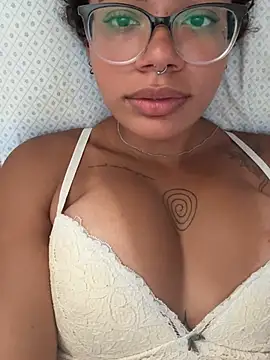 morceguinhapriv online show from February 16, 7:21 pm