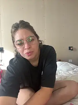 soyanahii online show from April 23, 12:04 pm