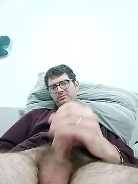 Cum-  online show from January 18, 4:33 pm