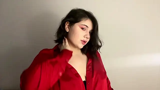 LunaBlakes online show from February 11, 8:08 am