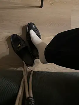 Snapshot of leshowcho chatting on February 21, 8:54 pm leshowcho online show from February 21, 8:54 pm