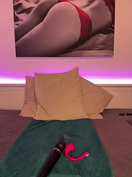 Ina-Immergeil online show from April 13, 7:19 pm