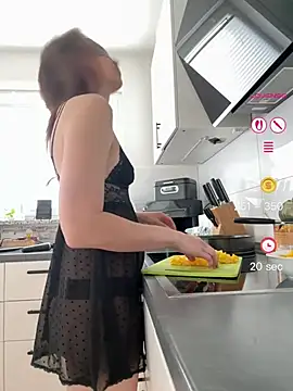Ina-Immergeil online show from May 12, 7:38 am