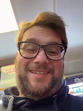 Dominic2295 online show from February 18, 5:14 am