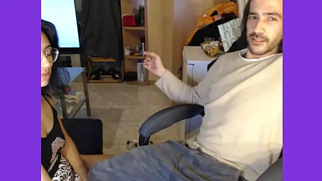 Snapshot of Blackroseyzeus chatting on January 11, 5:40 pm Blackroseyzeus online show from January 11, 5:40 pm